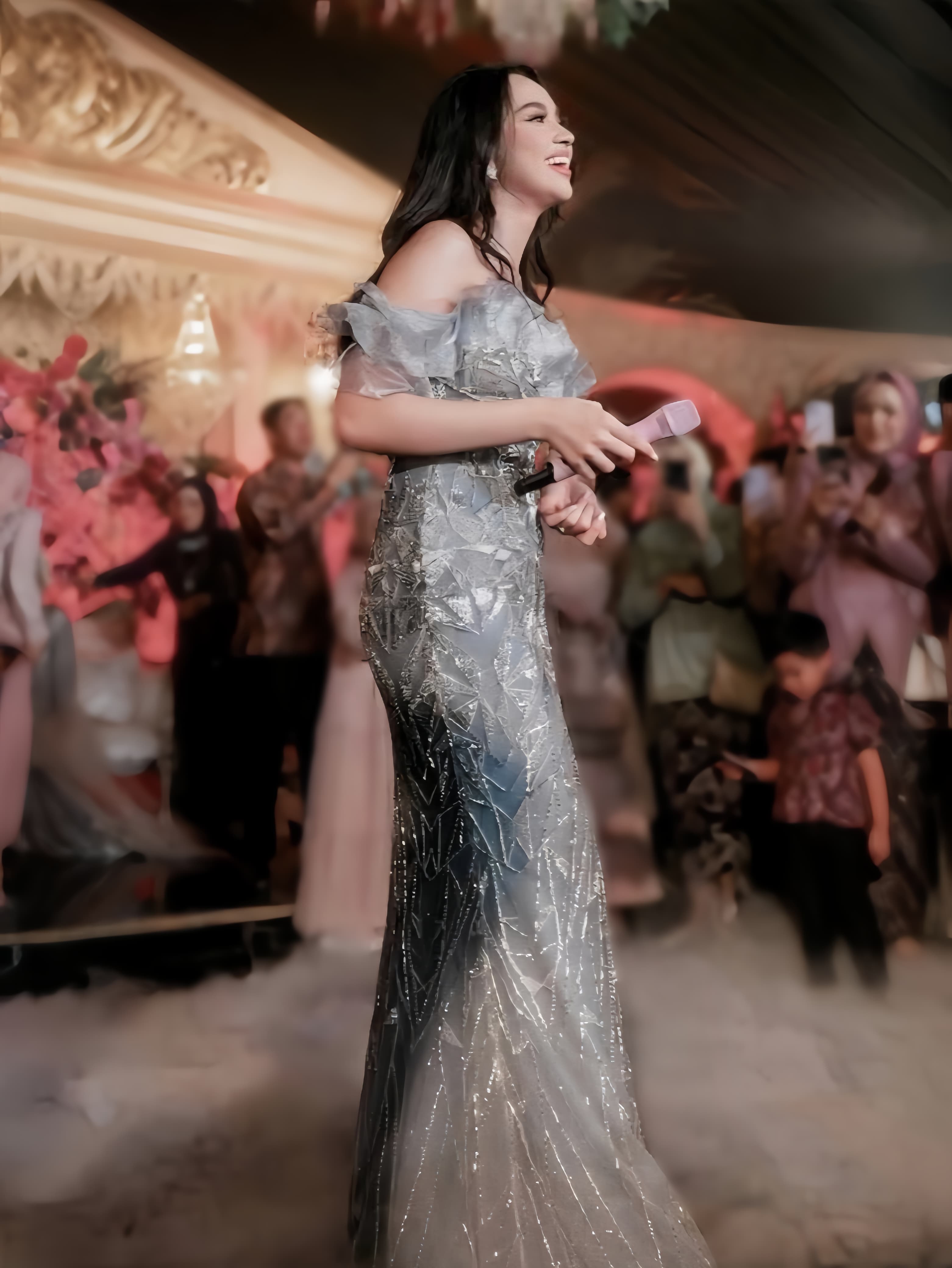 Dusty Blue Fidelia CE